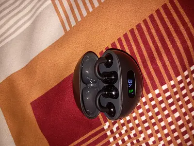 Wireless Bluetooth Headphones