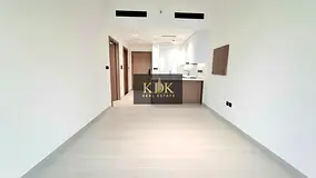 Marina View | Higher Floor | Fitted Kitchen