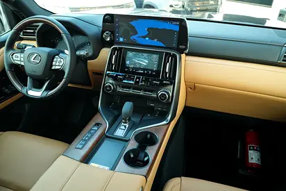 صورة 12 لـ 2026 Lexus LX-SERIES
