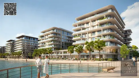 Pool and Serenity Water View | Spacious Layout | Beachfront | Freehold