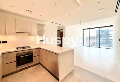 Mid Floor | Unfurnished | Vacant