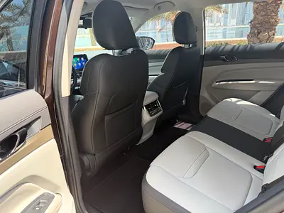 صورة 9 لـ 2023 FORD TERRITORY