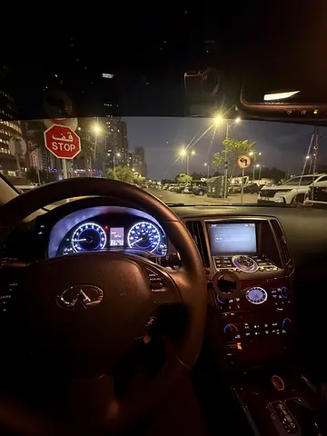 2011 Infiniti G37 照片 9