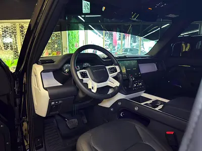 Land Rover Defender 90 X-Dynamic SE P300, миниатюра 13