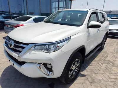 2019 Toyota FORTUNER 照片 3