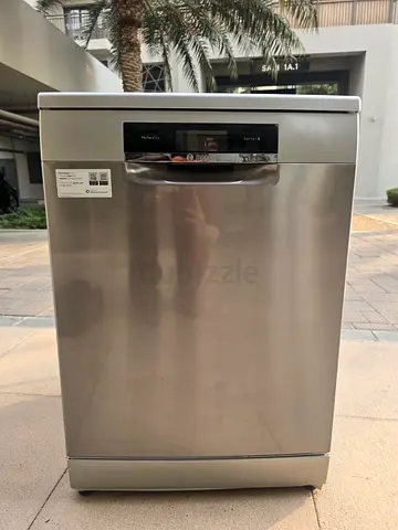 Bosch Series 8 Dishwasher new condition