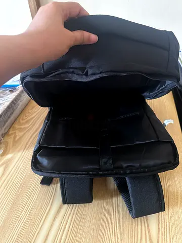 Compact black backpack — good condition, padded laptop compartment