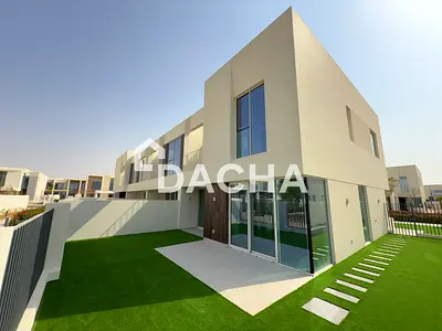 Exclusive | Park view | Prime Location
