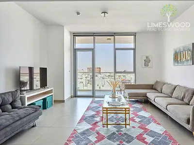 Fully Furnished and Upgraded 1BR up to 6 Cheques