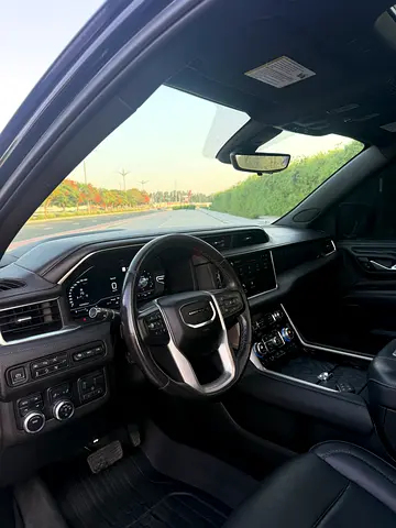 GMC Yukon Denali, миниатюра 10