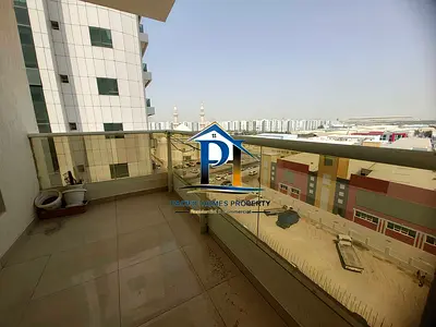 شقة فسيحة من غرفتي نوم | مبنى الفرح 232 | إطلالة على وسط المدينة | شرفة كبيرة