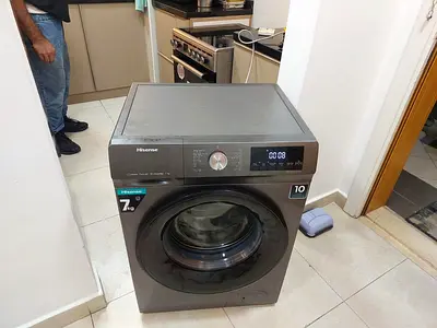 Hisense 7kg Front Load Washing Machine - 10 Year Warranty Motor