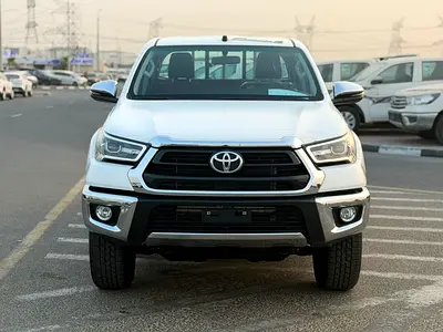 Brand New Toyota Hilux SR5 2026 GCC Specs
