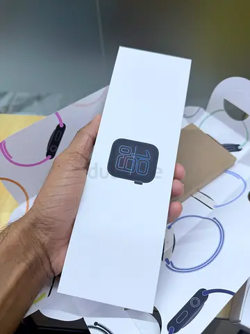 Apple Watch SE (boxed) - GPS, 40mm - Brand new in box