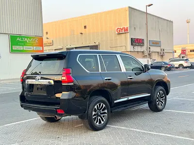 2010 Toyota PRADO — миниатюра 6