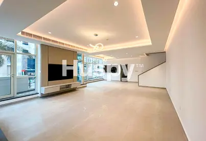 Fully Upgraded l Vacant l Unfurnished