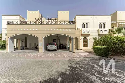 Spacious Family Home | 4 Bed + Maids | Vacant