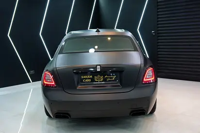 2021 ROLLS-ROYCE GHOST — миниатюра 18