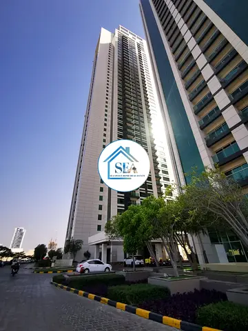 Spacious 1 BR I Balcony with sea view I Vacant