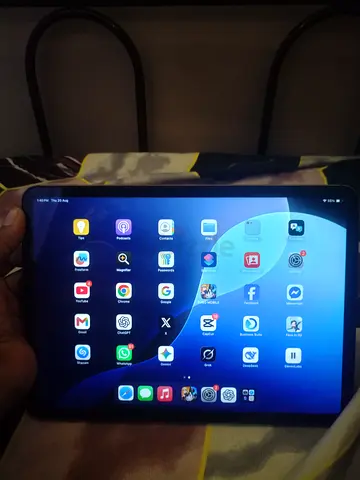 Ipad pro 11 inch 256 sim+wifi