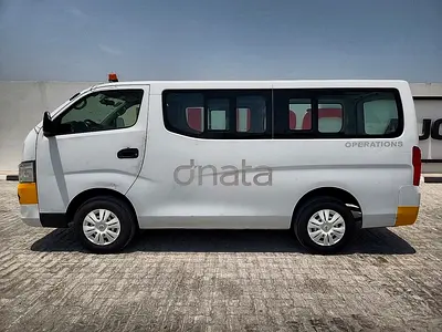 2014 Nissan URVAN — фото 2