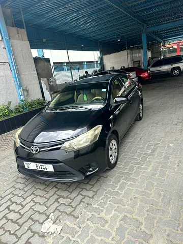 Toyota Yaris 2015 sedan Good condition car