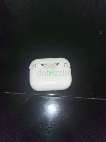 Airpods pro 1st gen original fully working (broken hinge)