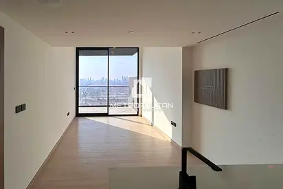 Bright 1BR | High Floor | Marina View | Best Deal