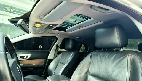 2015 Jaguar XF 照片 8