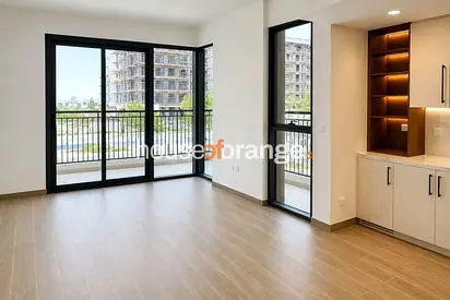 Corner Unit | Modern 2 Bedroom | The Regent