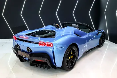 صورة 15 لـ 2022 Ferrari SF90 SPIDER