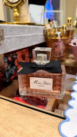Miss Dior Essence perfume bottle