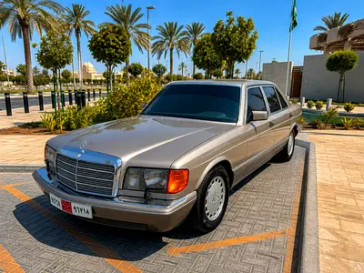 1990 Mercedes-BENZ SEL/SEC 照片 2