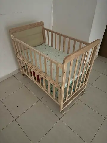 Wooden Baby Crib with Mattress — Light Natural Finish
