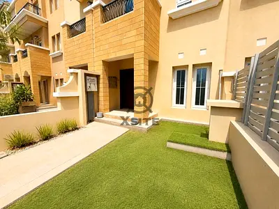 Unfurnished |Spacious Layout | Community View