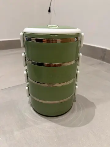Tiffin box