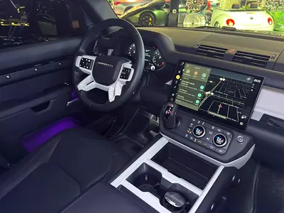 Land Rover Defender 90 X-Dynamic SE P300, миниатюра 12