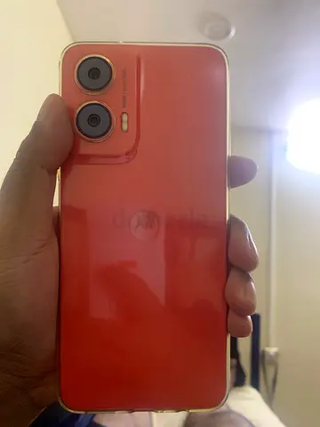 Motorola Moto G35 5G 8GB/256GB – Like New – 2 Months Old