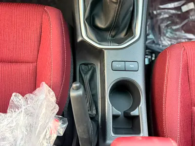 صورة 15 لـ 2026 Toyota HILUX