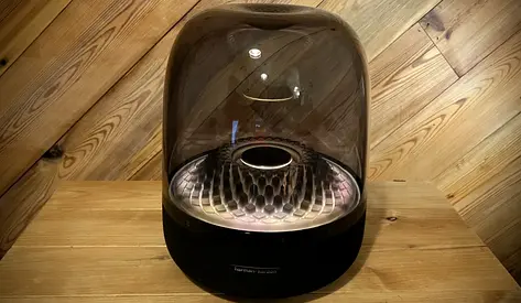 Harman Kardon Aura Studio 4 Bluetooth Speaker - Black (Still in box, Excellent Condition)