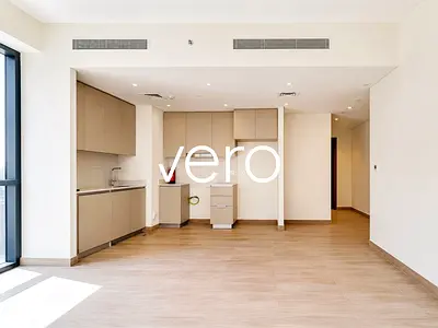 Direct Lagoon Access | Spacious | Vacant