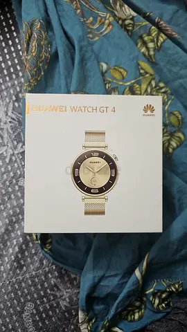 Huawei Watch GT 4 - Gold Mesh Strap (Unused, in Box)