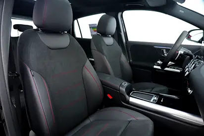 Mercedes-Benz GLA 200, миниатюра 13