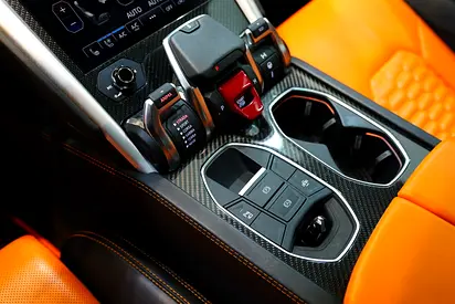 صورة مصغرة 12 لـ 2021 Lamborghini URUS