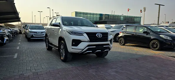 Pristine 2022 Toyota Fortuner VXR | GCC Specs | Low Mileage