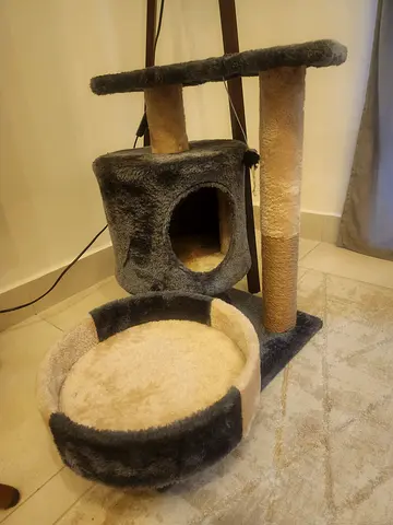 Cat tree
