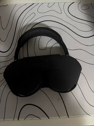Apple headphones