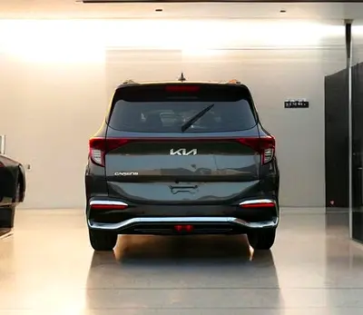صورة 8 لـ 2023 KIA CARENS