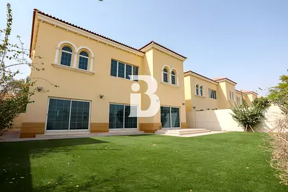 Ideal Home | Great condition | Vastu | Internal