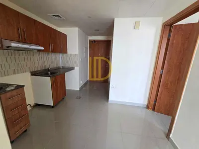 Lake View | Balcony | Parking | High Floor